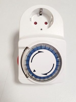 Everflourish 3GD/3A 3500W analog mechanical plug timer