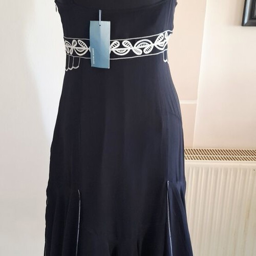 Karen Millen silk dress new with label, black and white