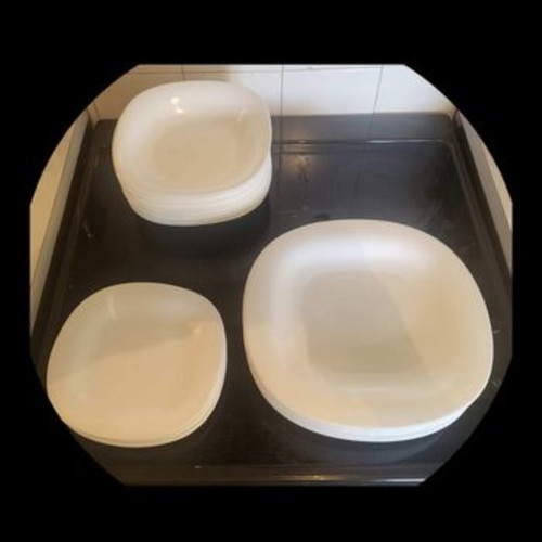 Porcelain dishes new set