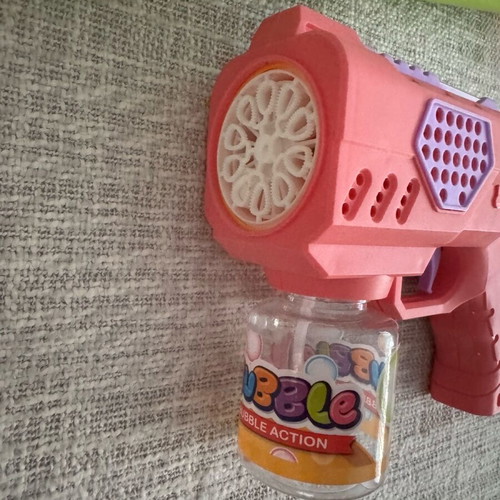 Children's water guns and bubblegun new
