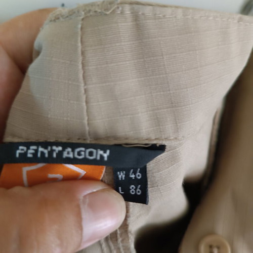 Pentagon beige pants size L like new