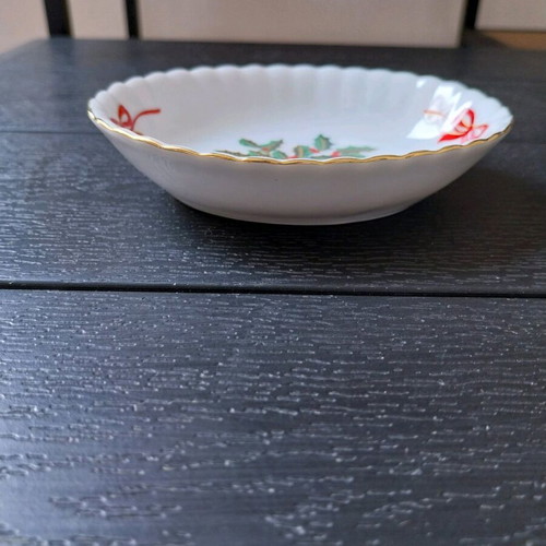 Set of 6 porcelain plates with Christmas motif, Germany