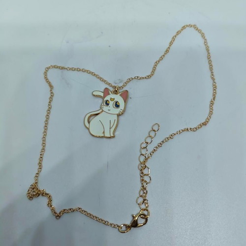 Artemis Sailor Moon vintage necklace like new with enamel