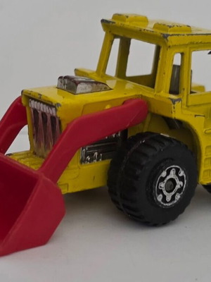 Lesney Matchbox Superfast No. 29 Tractor Shovel 1/64 Die Cast
