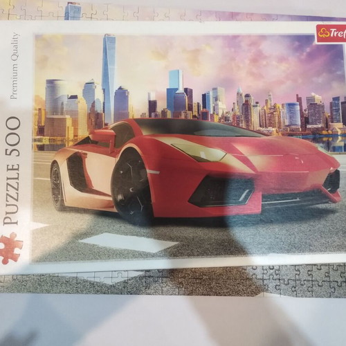 Puzzle 500 pieces with car theme like new
