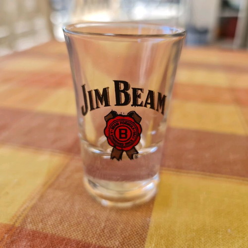 Jim Beam collectible shot glass like new 90-2000