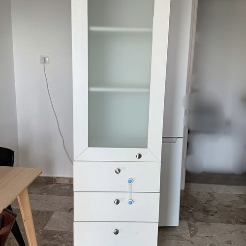 Wardrobe shelf used with three drawers and glass shelves