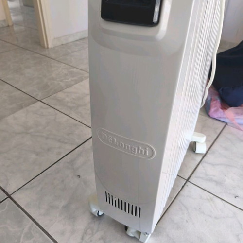 Delonghi oil-filled radiator used