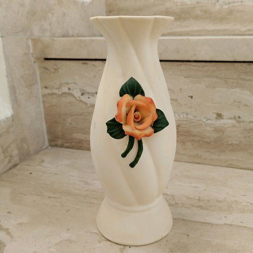 Vases with Rose Detail Like New, Set of Two