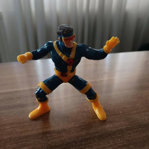 X Man Cyclops Marvel figure used, 10cm height