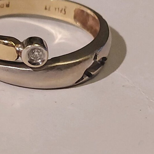 14K gold ring with diamond and cut-out dolphin bicolor, new