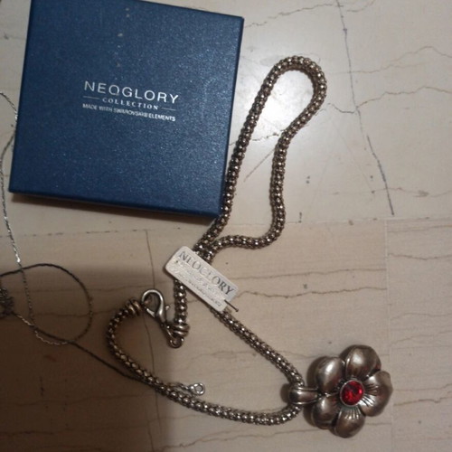 2 Neoglory Collection necklaces with Swarovski elements like new, silver