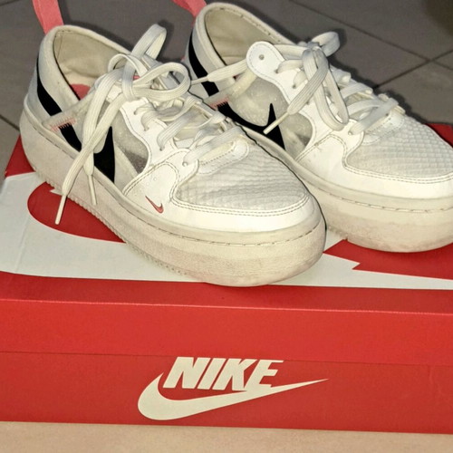 Court Vision Alta Txt Nike women's shoes size 38 used, white multicolor