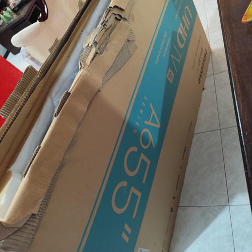 Hisense TV brand new, unopened