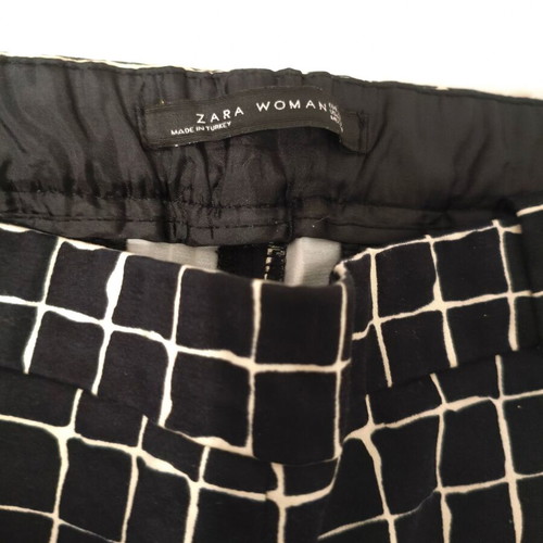 Zara Woman pants like new, fitted, black with beige