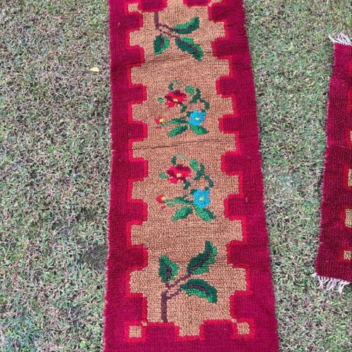 Handwoven loom rug set of 3 pieces like new