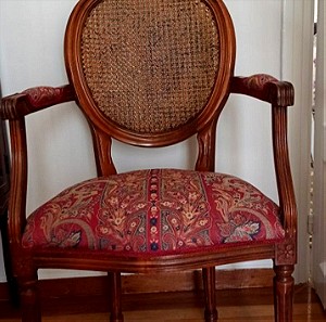 Καρέκλες σαλονιού