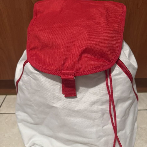 Two-tone backpack drawstring bag white and red like new