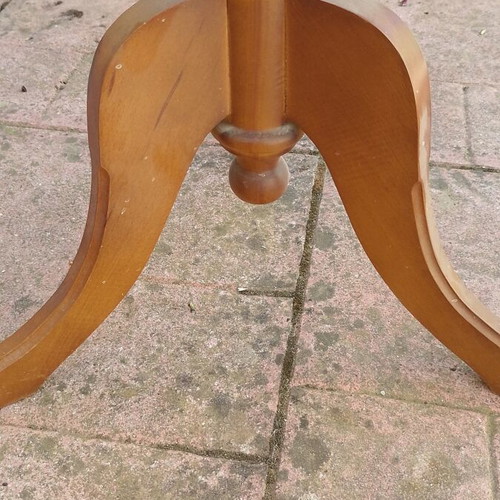 Vintage wooden side table like new, diameter 48cm, height 60cm