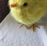 Chick figurine like new