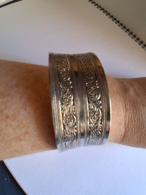 Etnic cuff bracelet silver plated, like new