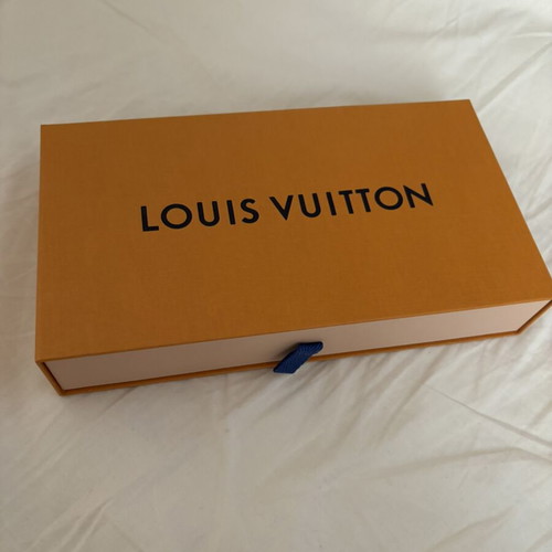 Louis Vuitton empty box new, dimensions 25.5x14.5 cm