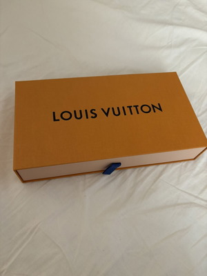 Louis Vuitton empty box new, dimensions 25.5x14.5 cm