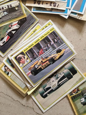 Χαρτάκια Panini Super Auto 1977 μεταχειρισμένα, 121 τεμάχια