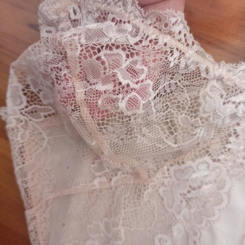 Light pink Lingerie top satin with lace Large Rossoporpora