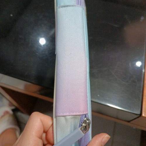 Multicolored pencil case like new