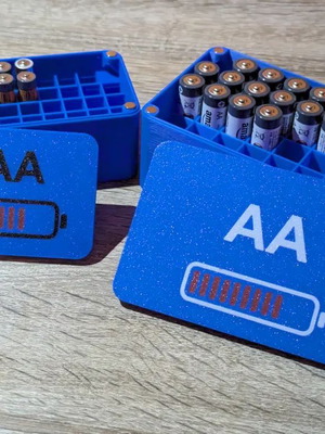 Magnetic box for AA and AAA 36 batteries made to order