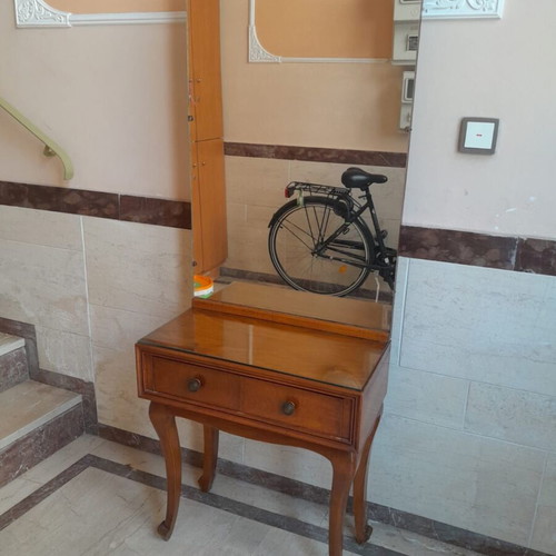 Queen Anna style vanity table used, walnut wood