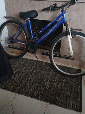 Mountain bike 26 inch blue like new with gears