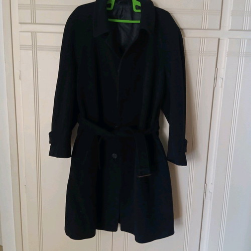 Glou plus size wool coat black like new with belt