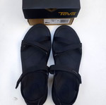 Teva women's black sandals size 40