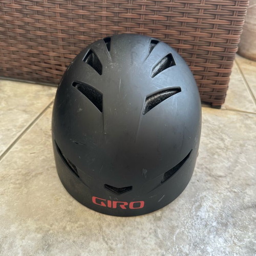 Winter sports helmet used
