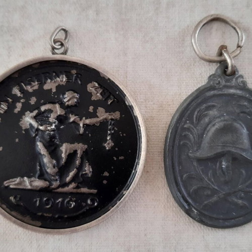German WW1 medals used, set of 2 pieces