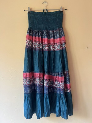 A-Style dress like new in dark turquoise with elastic bust