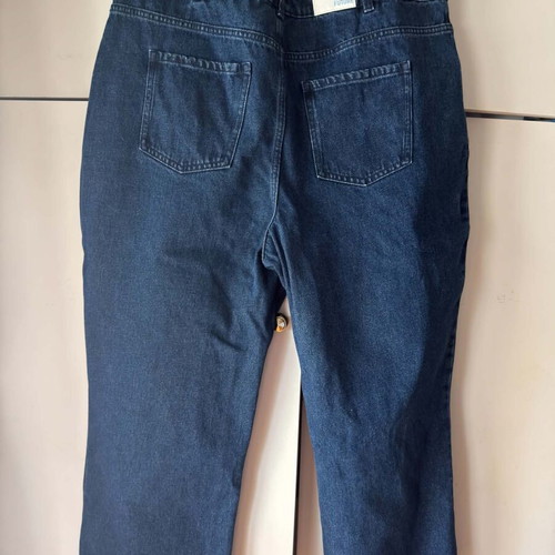 Essentials by Chibo women jeans 2XL like new, blue