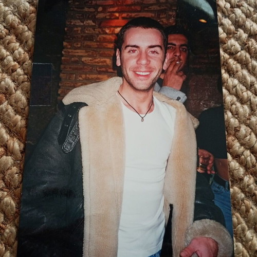Giorgos Mazonakis Rare Large Authentic Photo like new, 21.7 x 15.1 cm