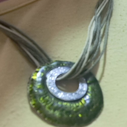 Boho necklace with metallic motif used, green and silver