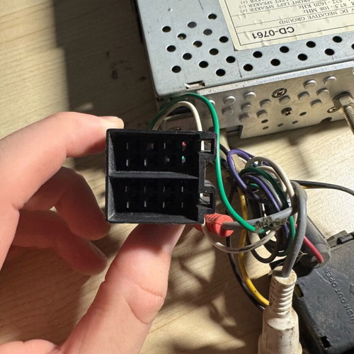 SPL CD-0761 radio CD used with flip-down front and full wiring