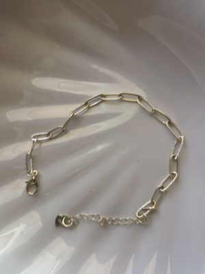 Silver chain new