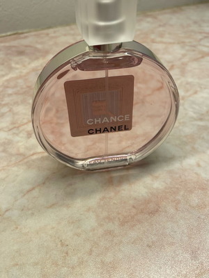Chanel парфюм 100 мл почти неизползван, пълен