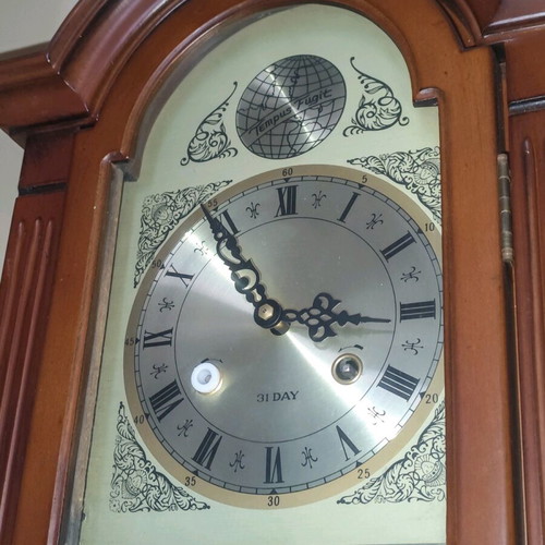 Vintage wooden Tempus Fugit wall clock like new, 31 Day mechanism