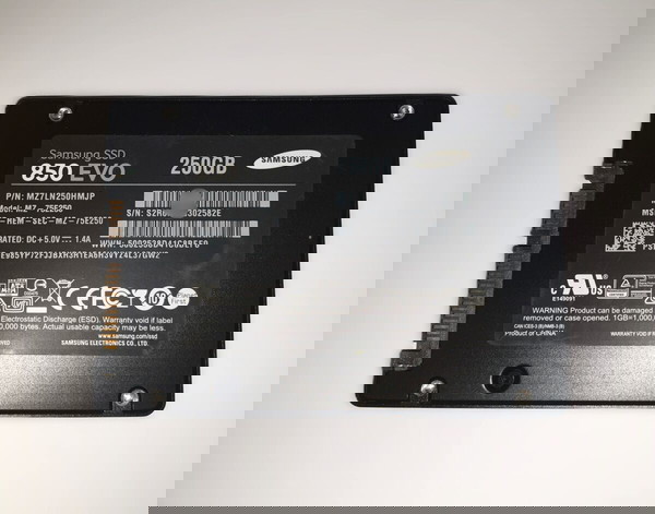 Samsung SSD EVO 250GB 850 2.5 inches