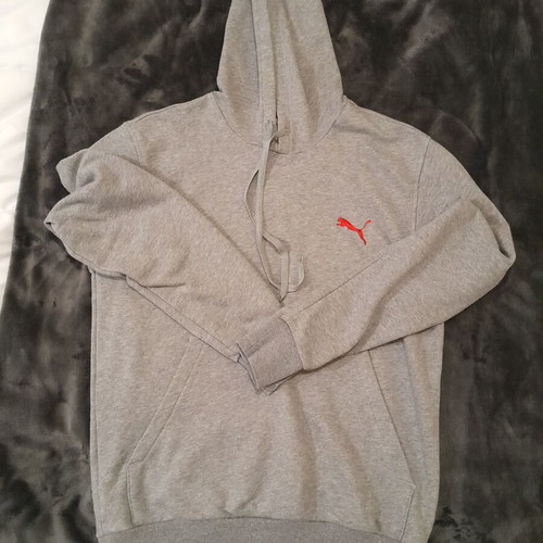 Puma men's grey hoodie like new, size L