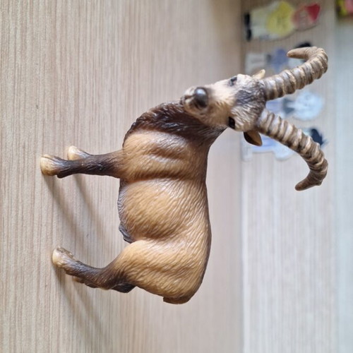 Schleich Ruminants collectible figure set of 3