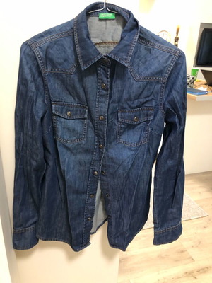 Benetton denim shirt xs new, blue