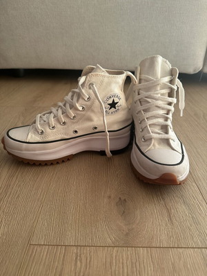 Converse Run Star Hike πλατφόρμα ψηλά sneakers σαν καινούργιο, νούμερο 37, λευκά